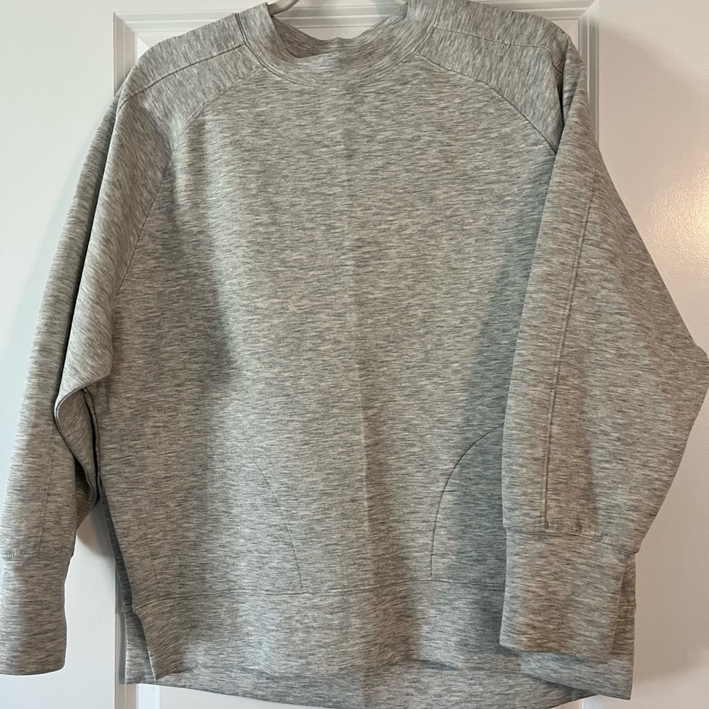 Abercrombie & Fitch Gray Sweatshirt - YPB label